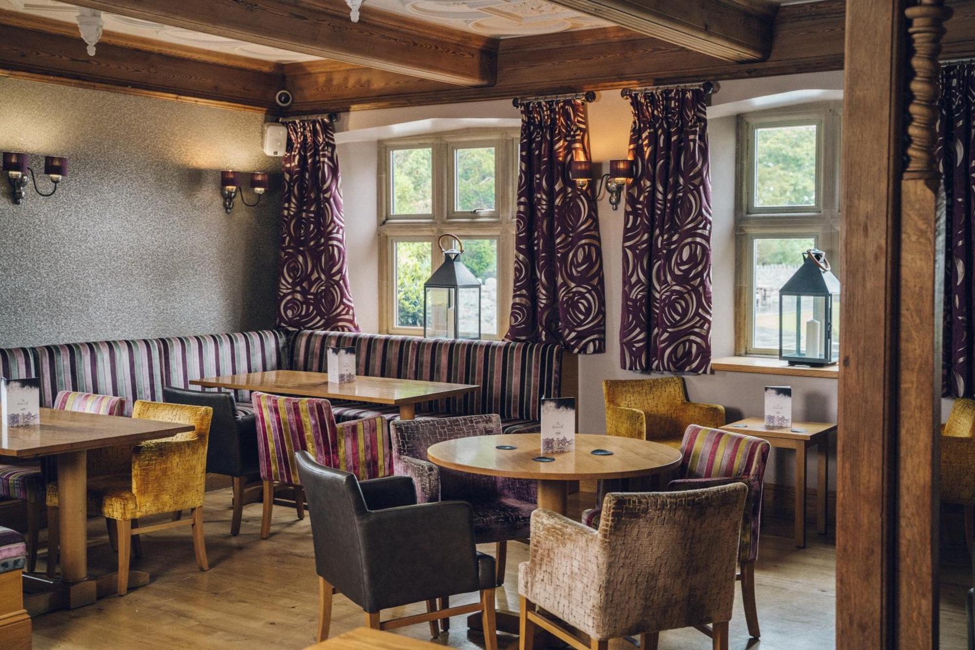 The Manor Boutique Hotel Restaurant And Bar Конві Екстер'єр фото