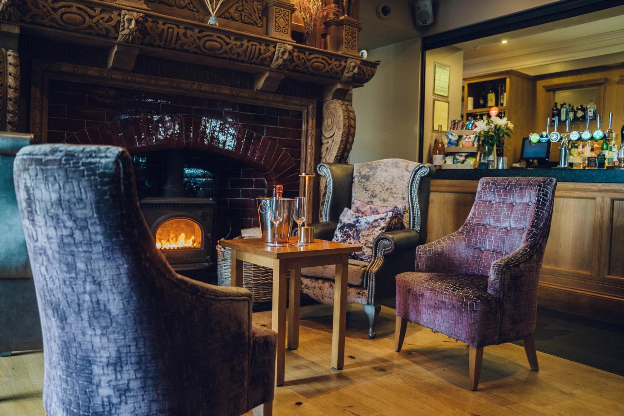 The Manor Boutique Hotel Restaurant And Bar Конві Екстер'єр фото