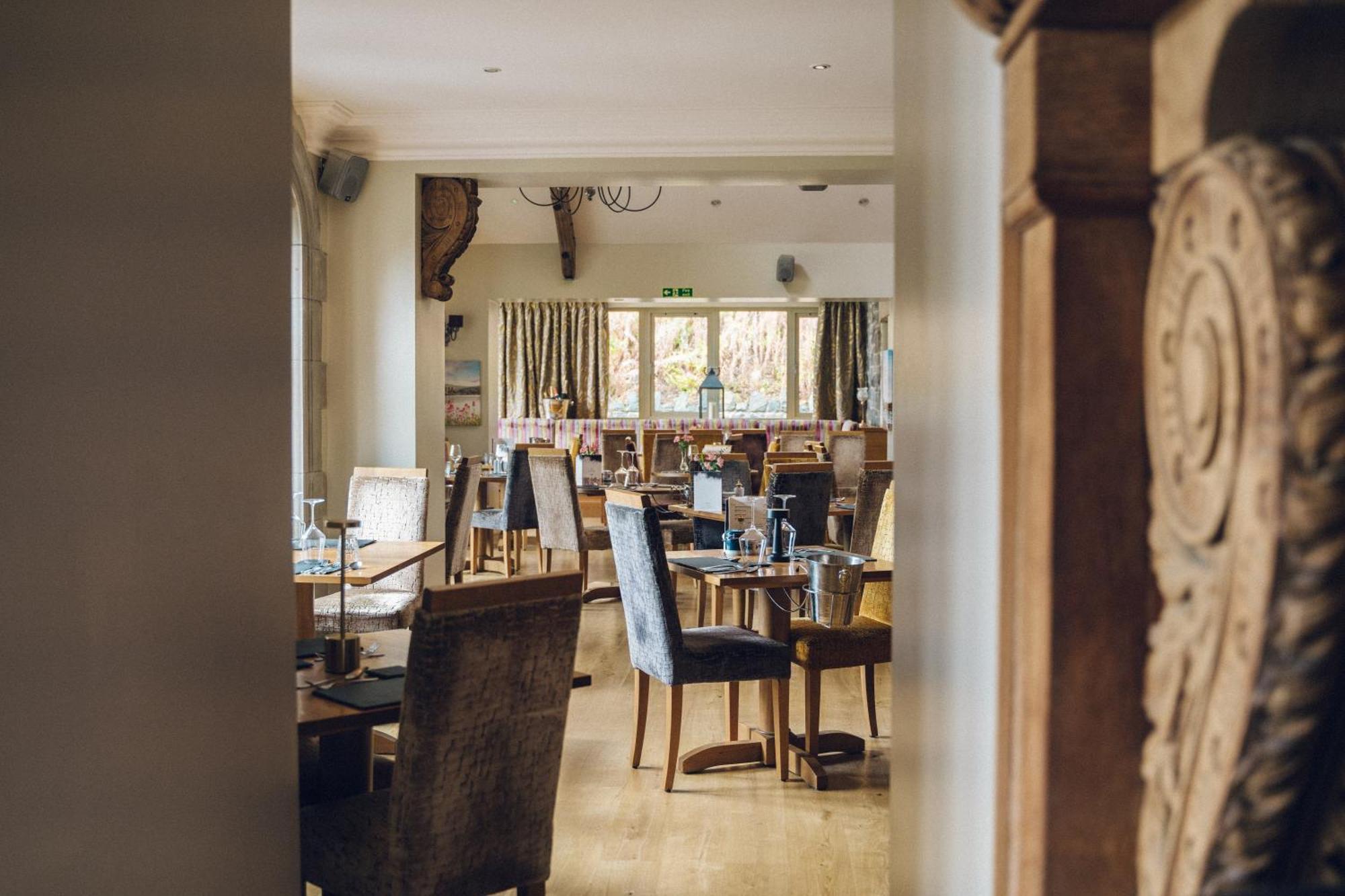 The Manor Boutique Hotel Restaurant And Bar Конві Екстер'єр фото