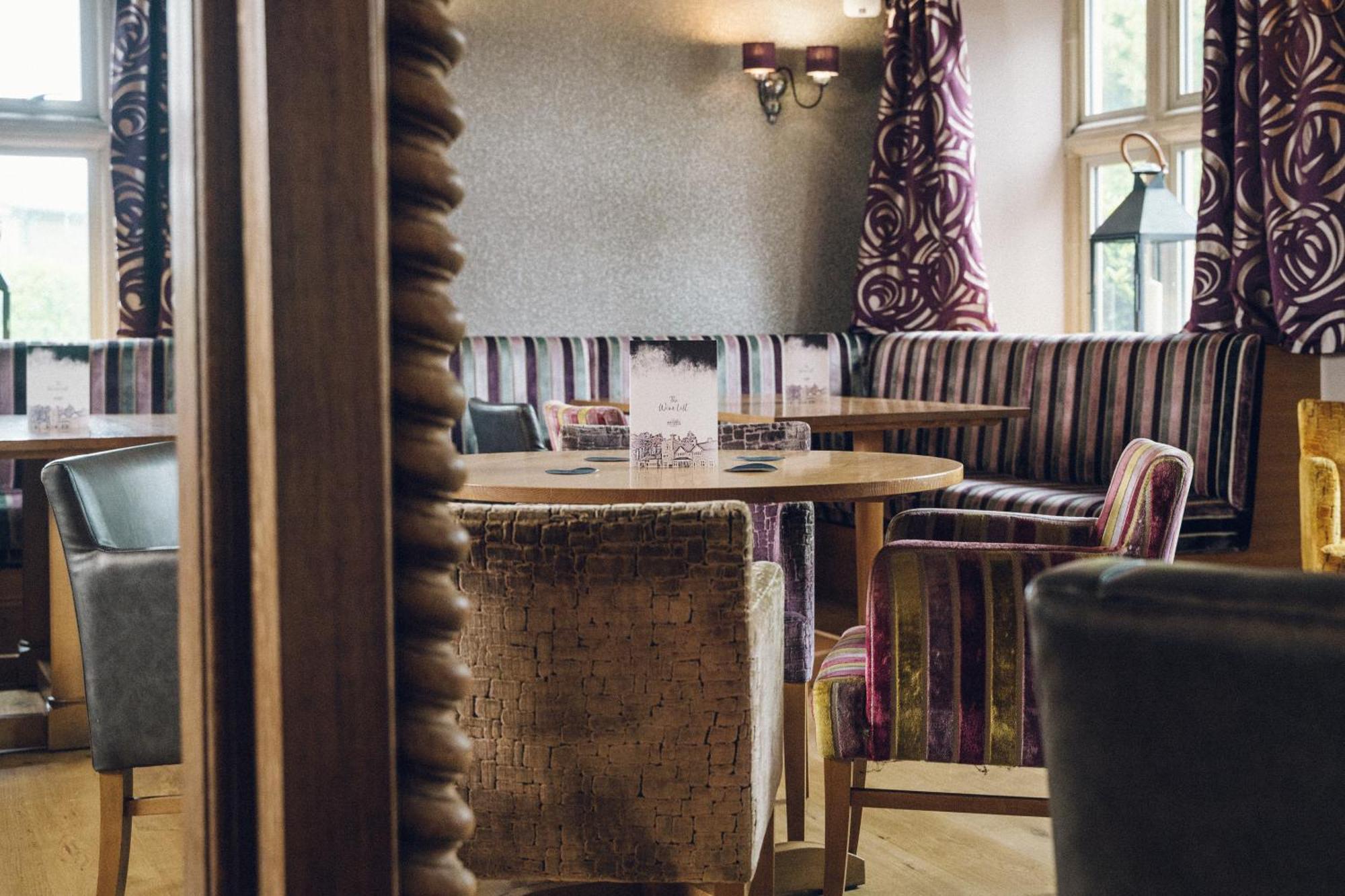 The Manor Boutique Hotel Restaurant And Bar Конві Екстер'єр фото